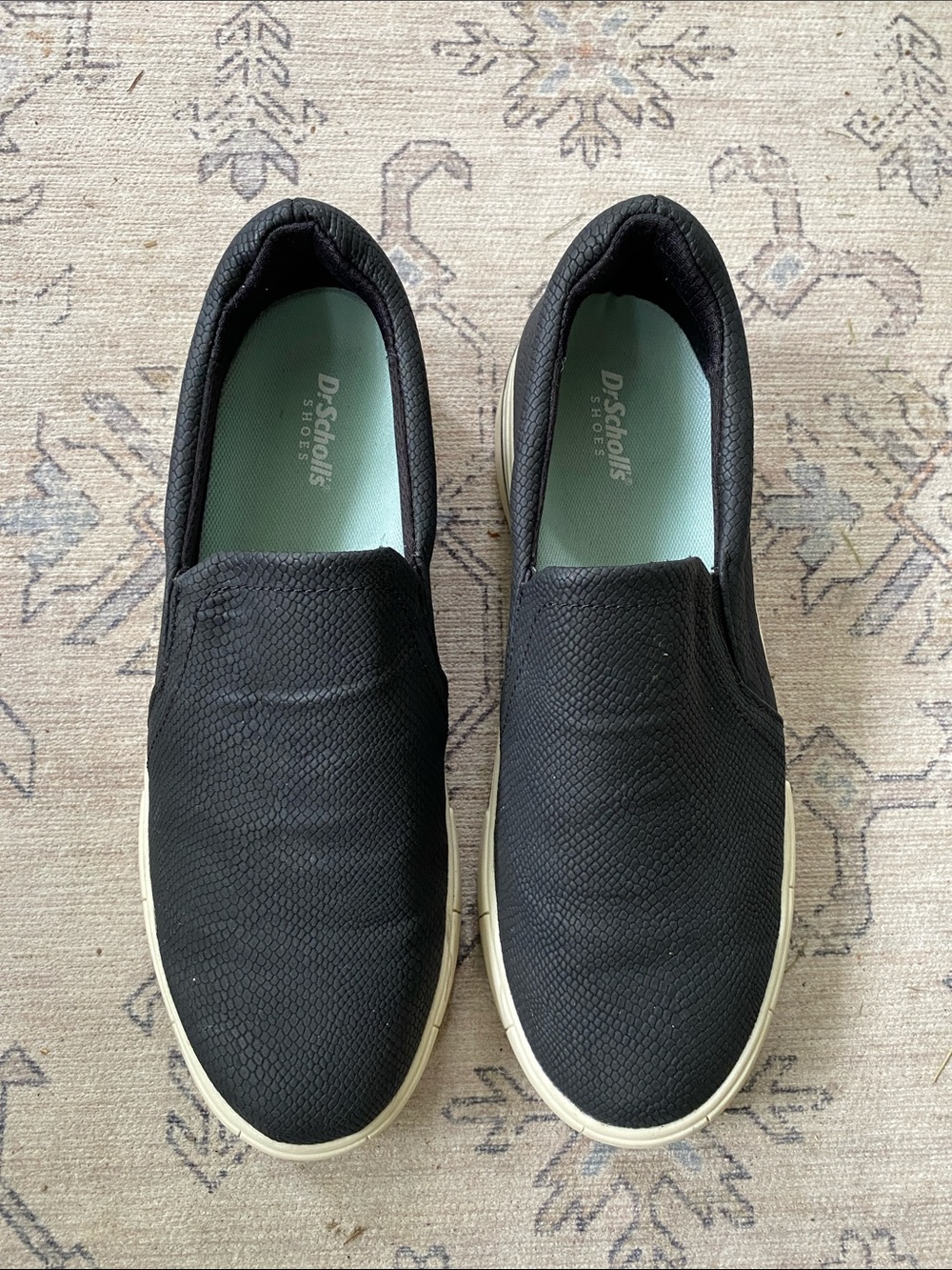 Women’s Black Slip-On Casual Sneakers